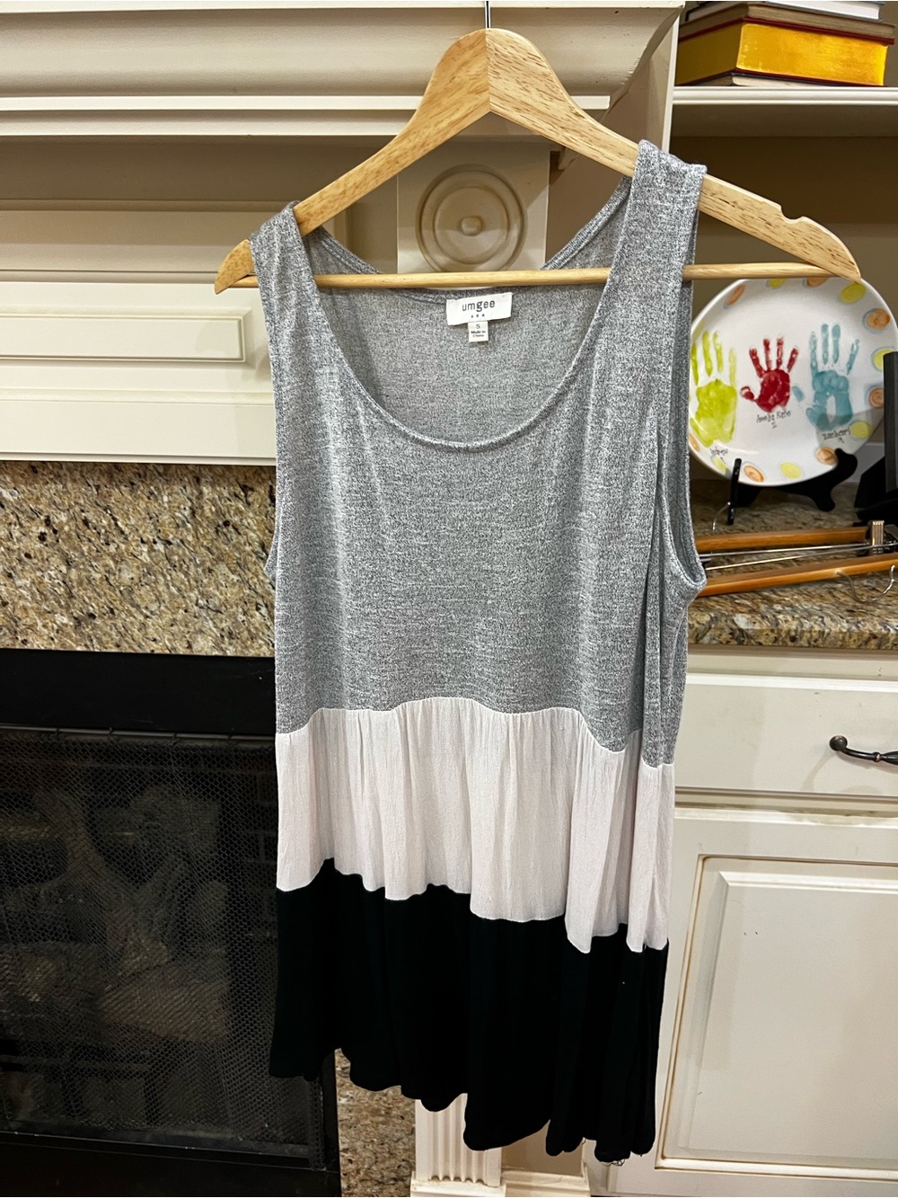 Umgee Gray White Black Colorblock Tank Top